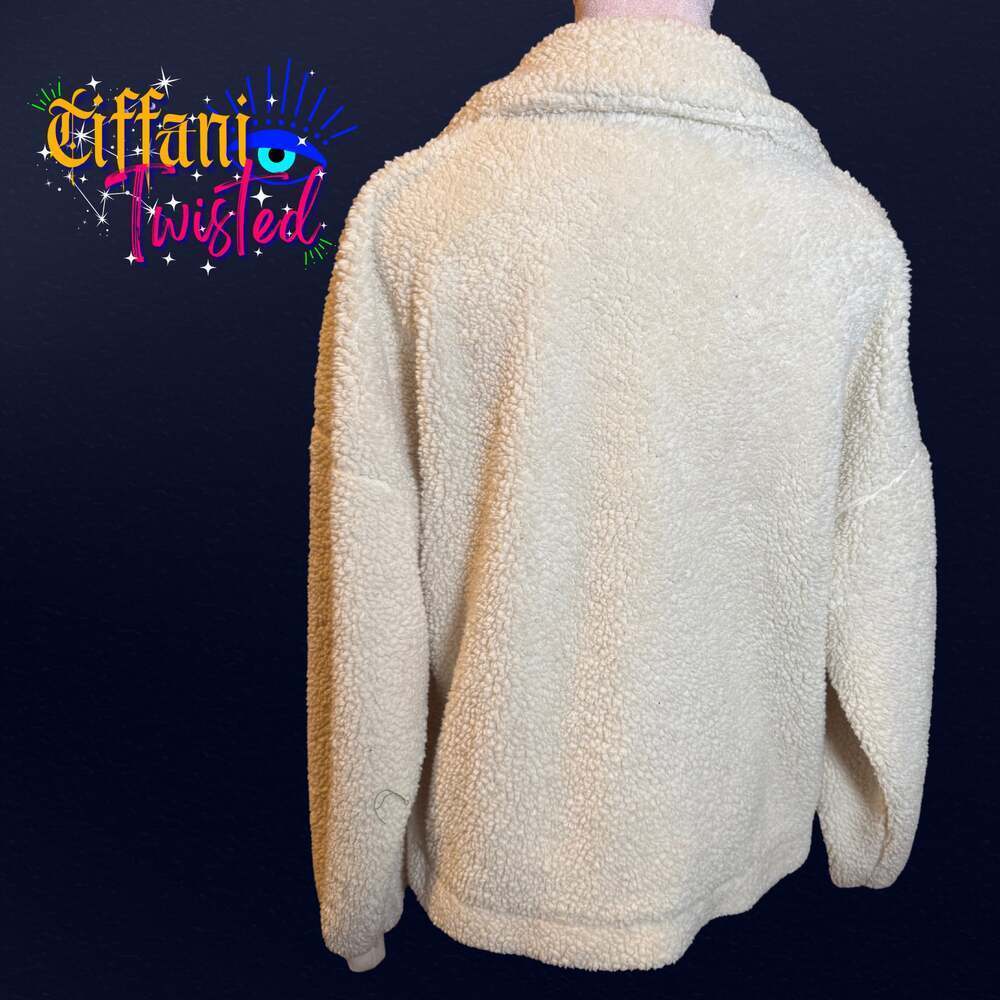 ✨ Peloton Sherpa Fleece Jacket – Cream / Pink – Size Small - Picture 3 of 6